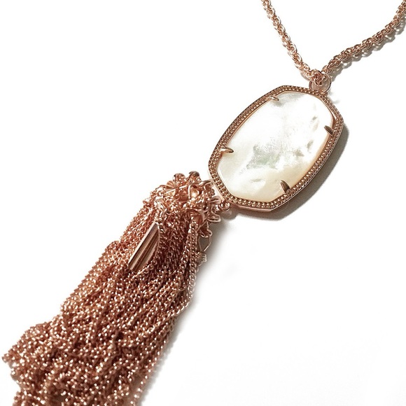 Kendra Scott Rayne Pendant Necklace - Picture 5 of 5